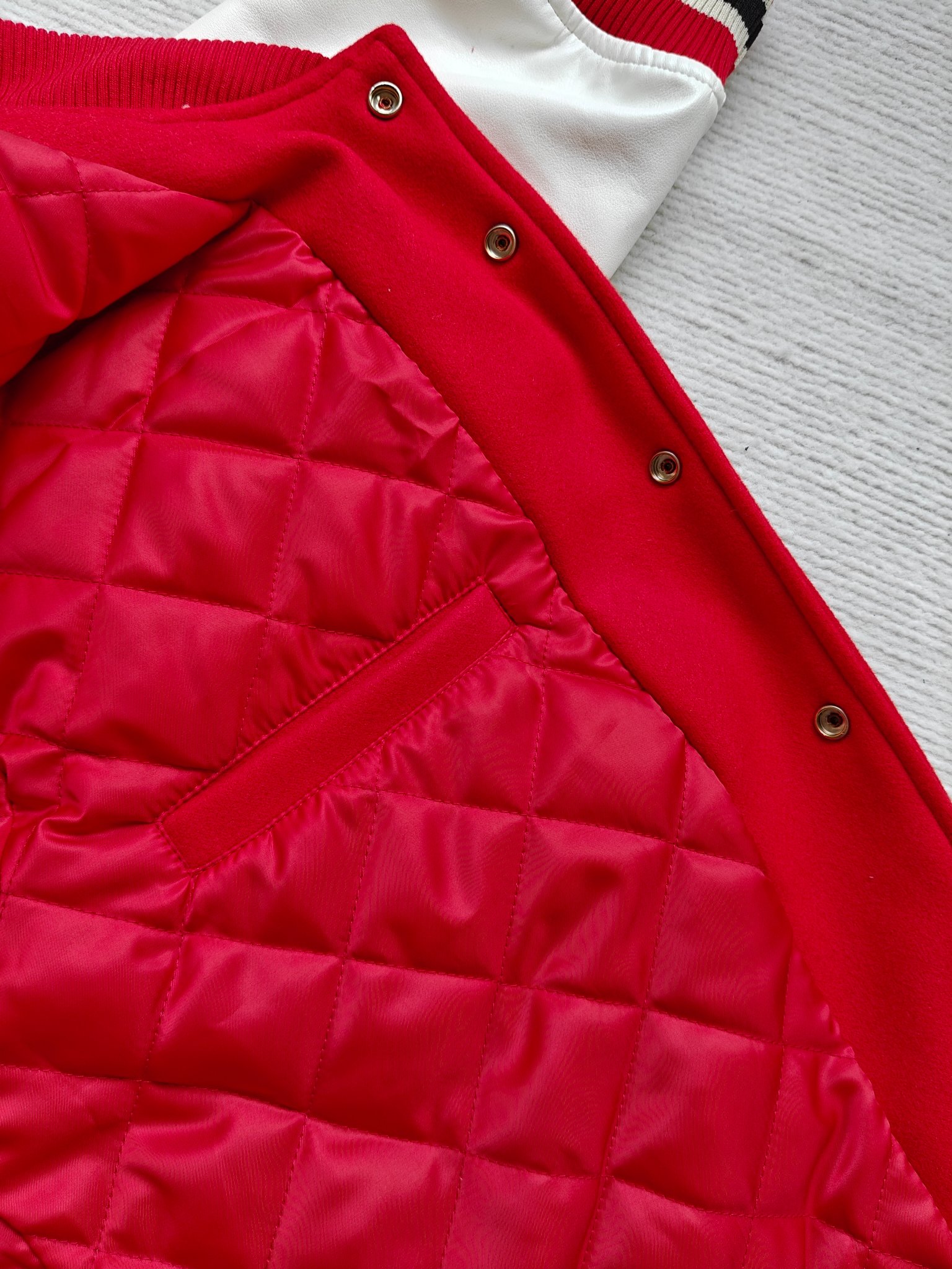 スーパーコピー服後払い国内発送対応N品安全必ず届く信用できるサイト